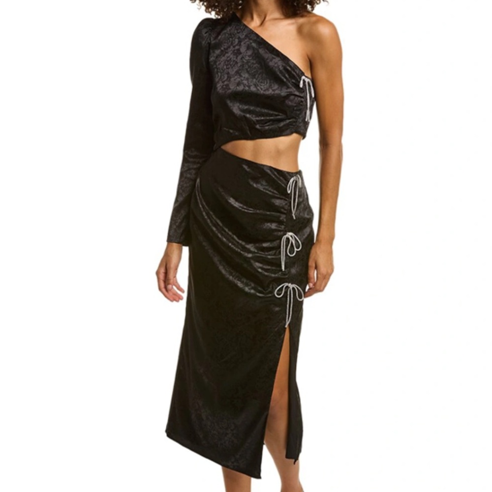 WAYF Ella cut out bow dress